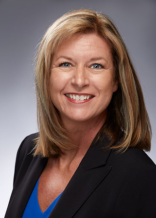 Lisa-Lassetter-500x700-Saved-for-Web