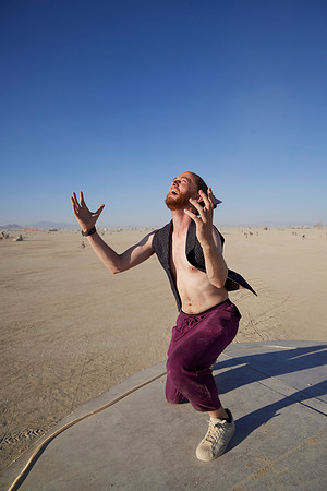 A-Lad-In Burning Man Loren 0015