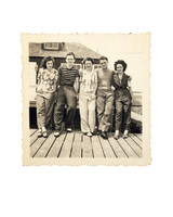 McGourty family kids 1940's %22the GAP AD%22