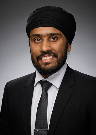 Manmohit Singh 040-5 RedJpeg 5x7