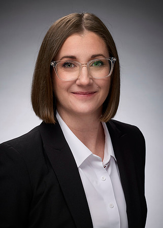 Cassandra Nesler 1116-5 redJpeg 5x7