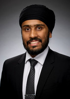 Manmohit Singh 040-5 Red 500x700-S4WEB