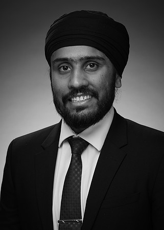 Manmohit Singh 040-5 RedJpeg 5x7