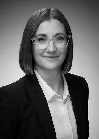 Cassandra-Nesler-B&W-500x700-s4web