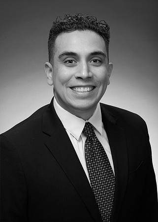 Raul-Hernandez-2B&W-500x700-px-saved4web