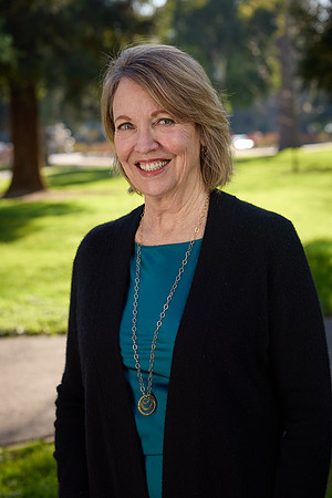 Christi Black-Davis 260202- 120