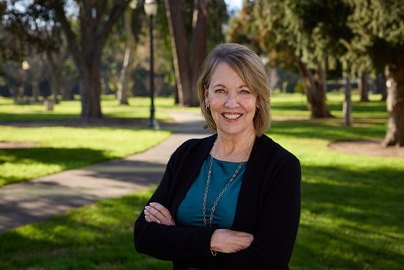 Christi Black-Davis 260202- 059
