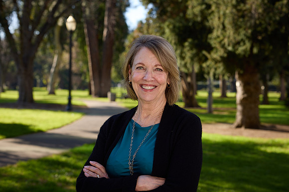 Christi Black-Davis 260202- 030