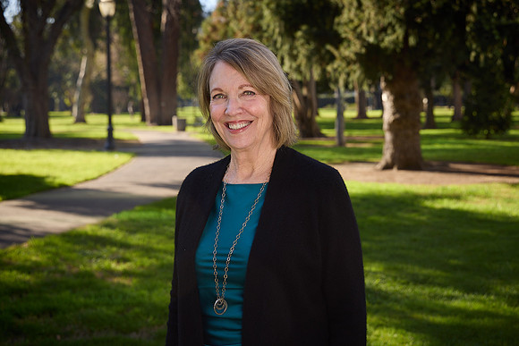 Christi Black-Davis 260202-2- 181