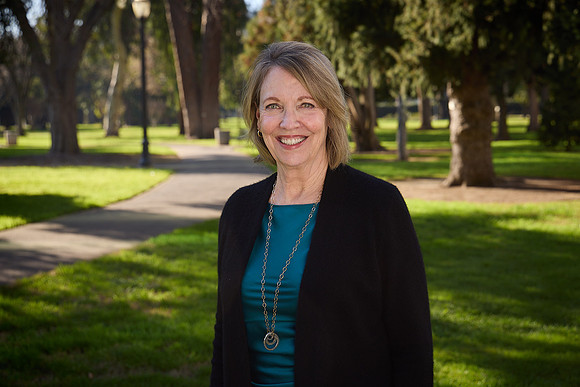 Christi Black-Davis 260202-2- 174