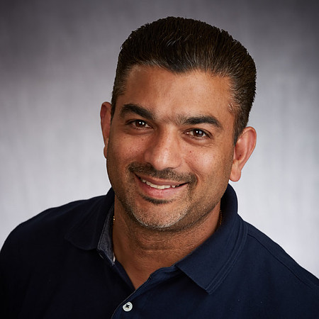 Manoj Nayyar 857