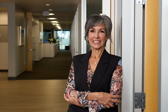 Lisa Sullivan Portrait 17