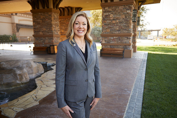 Kari Stout-Smith 205