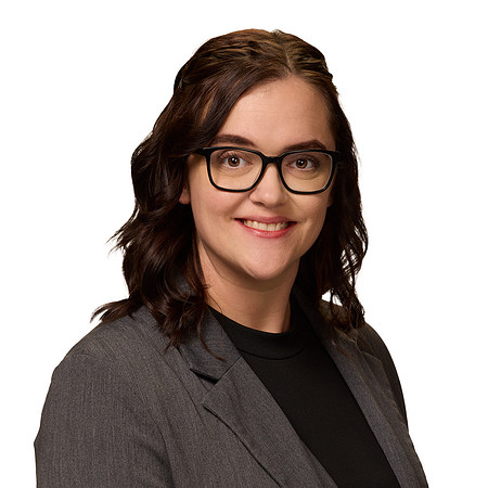 Heather-Munoz-1000x1000-saved4Web