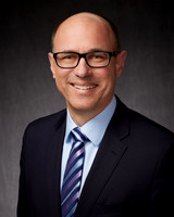 Robert-Osborn-061-800x1000pixels-savd4web