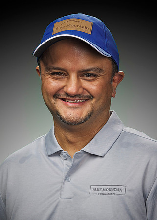 Juan R. Alberto Rivas 025-020
