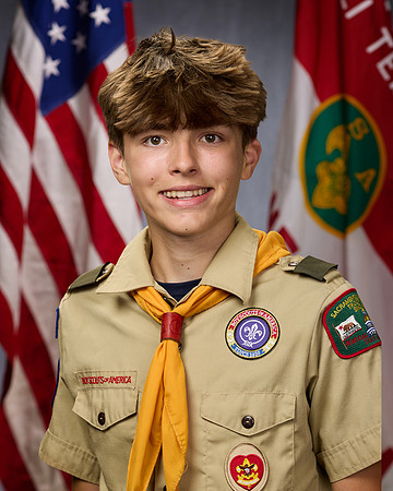 Alex Grinstead Horseshoe 324 w flags