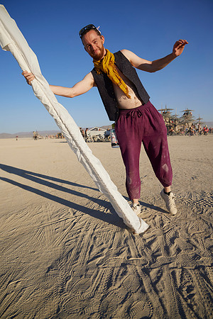 A-Lad-In Burning Man Loren 0040