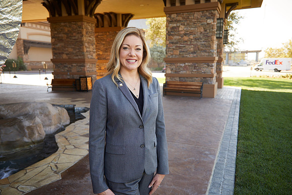 Kari Stout-Smith 187