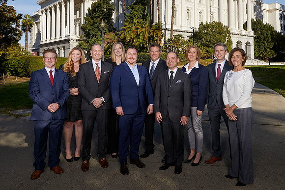 181130 Braun Group shot 2x3 ratio horizonal