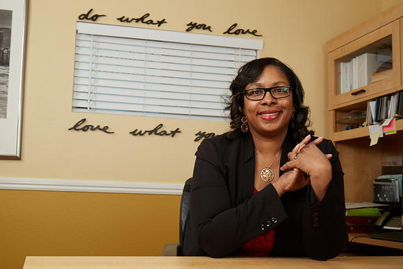 Dr Andrea Joy Smith0907