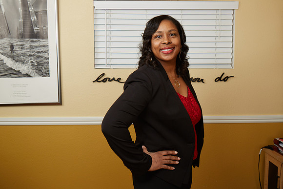 Dr Andrea Joy Smith1053