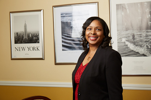 Dr Andrea Joy Smith1124
