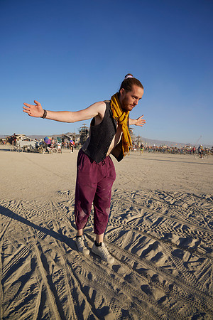 A-Lad-In Burning Man Loren 0048