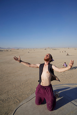 A-Lad-In Burning Man Loren 0026