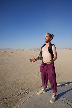 A-Lad-In Burning Man Loren 0011