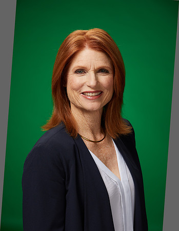 Dianna Freeman 032