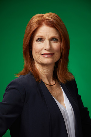 Dianna Freeman 097
