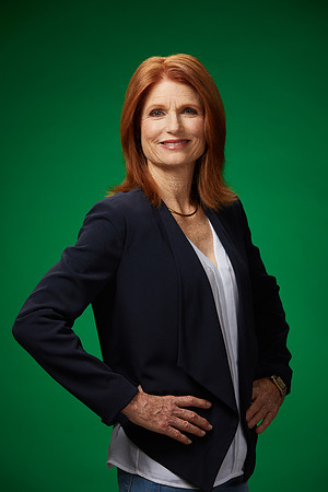 Dianna Freeman 085