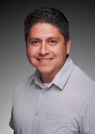 Juan Rivera 014 500x700-S4WEB