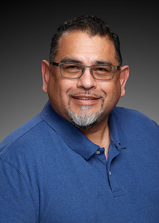Antonio Martinez 014 500x700-S4WEB