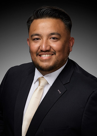 Abe-Garcia-500x700-pixel-Saved4Web-Portrait