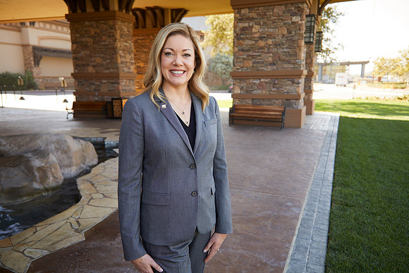 Kari Stout-Smith 192