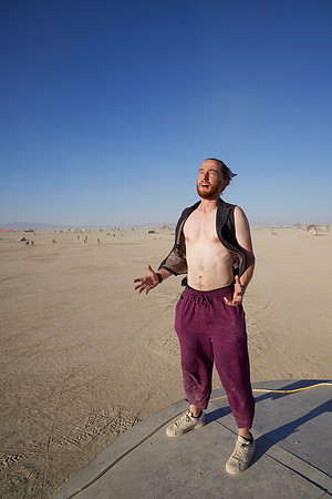 A-Lad-In Burning Man Loren 0009