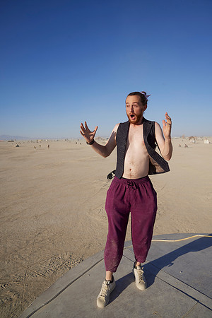 A-Lad-In Burning Man Loren 0007
