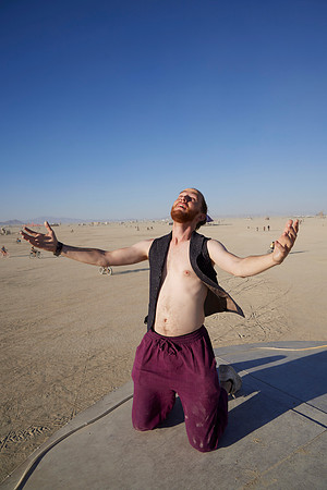 A-Lad-In Burning Man Loren 0031