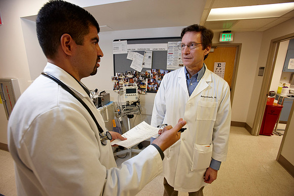Dr. Kravitz and Dr. Rosalio Rubio 023