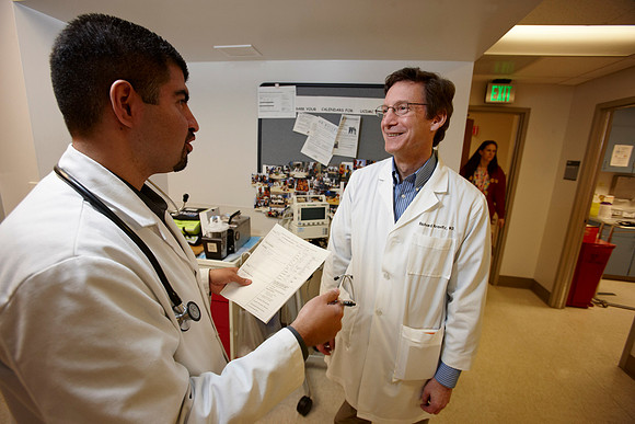 Dr. Kravitz and Dr. Rosalio Rubio 018