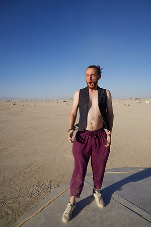 A-Lad-In Burning Man Loren 0006