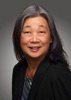 Diana Gin- Soroptimists-221121-6502-new 5x7