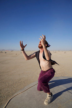 A-Lad-In Burning Man Loren 0014