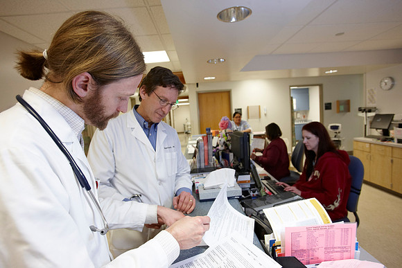 Dr. Kravitz and Dr. Steven Gelber 040