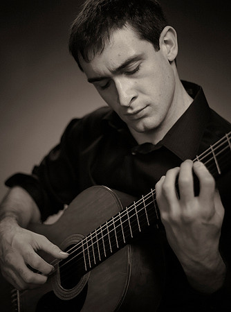 10_0_37_1mathew_cooper_flamenco_guitarist